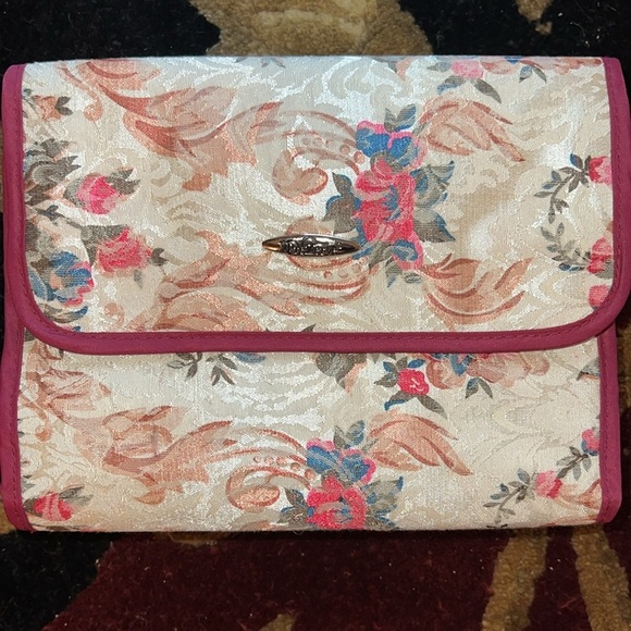 PREZERVE ORGANIZER STORAGE JEWELRY ANTI-TARNISH TRAVEL BAG ROSE FLORAL NWOT - Picture 1 of 16